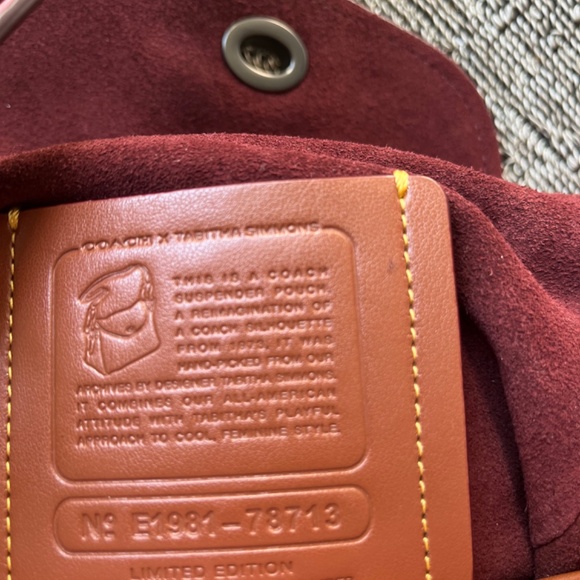 Coach purse - Picture 5 of 5